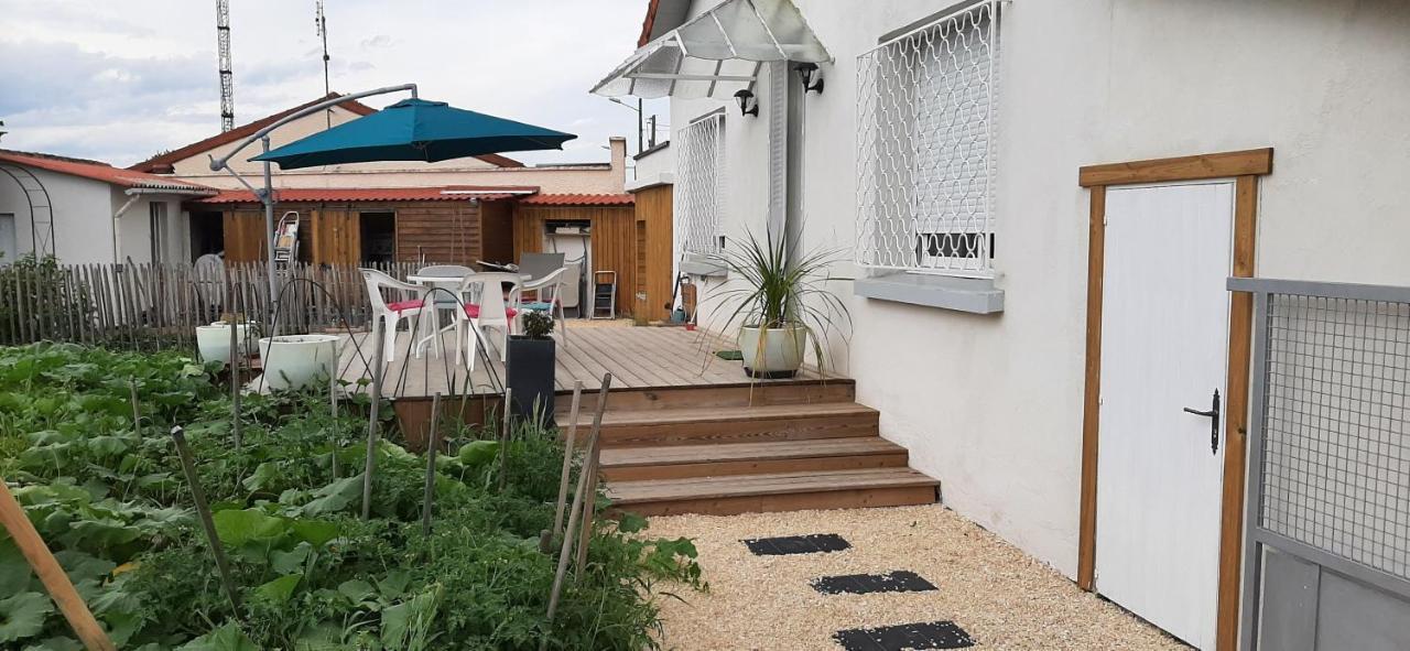 Maison Ville Agreable Riorges エクステリア 写真